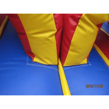 Moonwalk USA Wet n Dry Obstacle Red Seam View